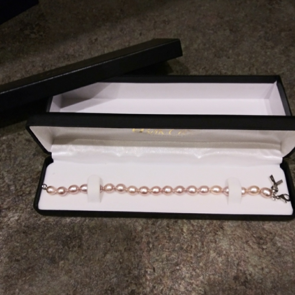 Freshwater Pale Pink Pearl and 925 Bracelet